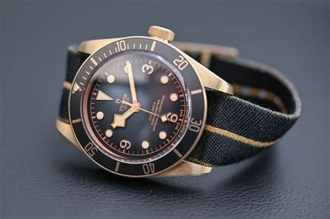 tudor black bay bronze lug width|tudor black bay 58 manual.